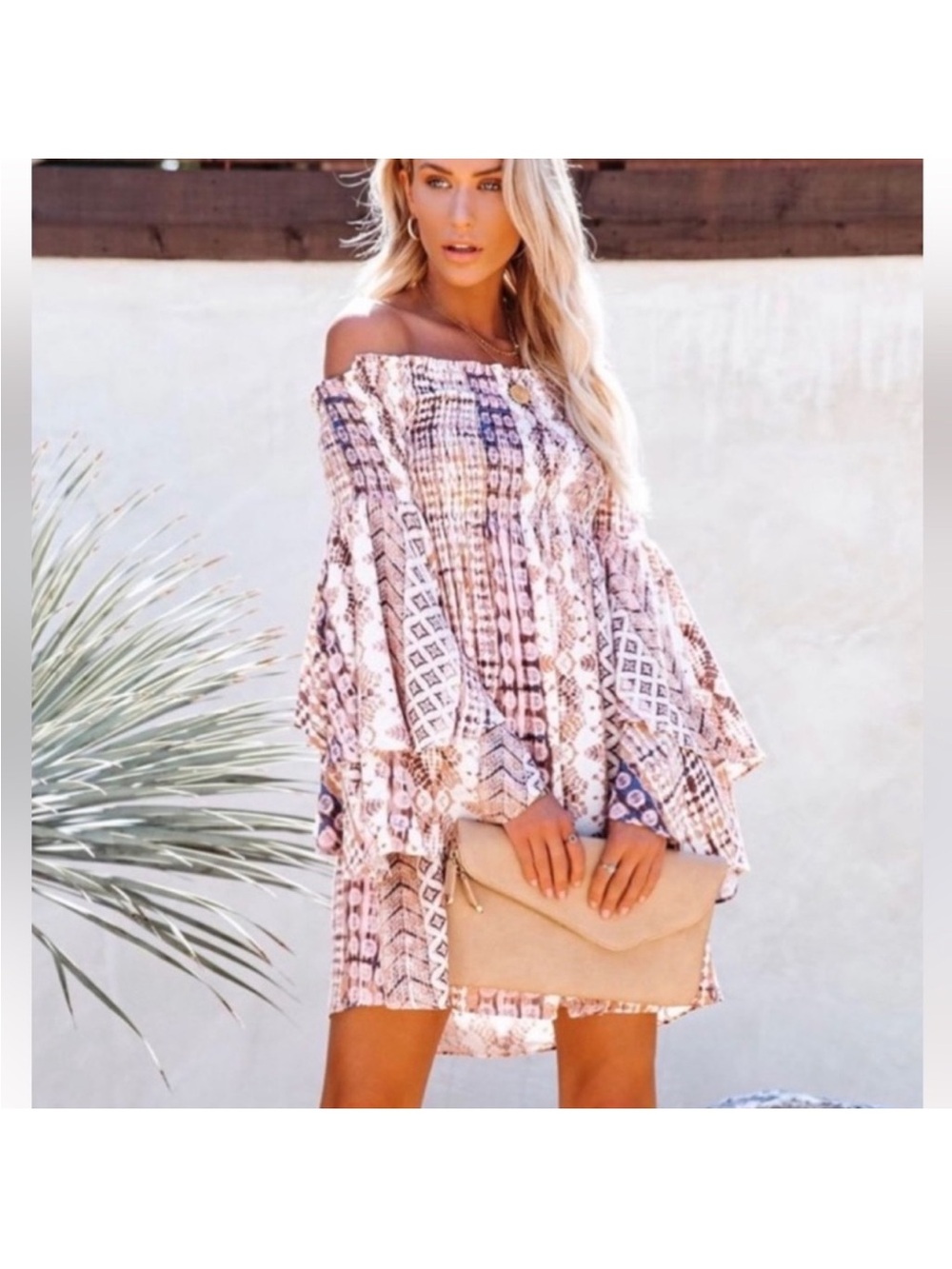 ILLA ILLA Blush & Navy Off-Shoulder Printed Mini Dress